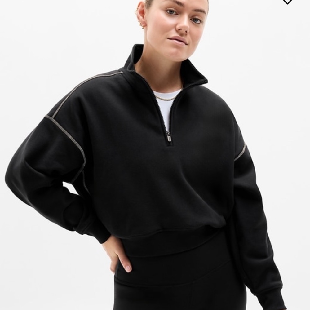 Athleta Forever fleece 1/2 zip Sweatshirt. Size: Medium NWT